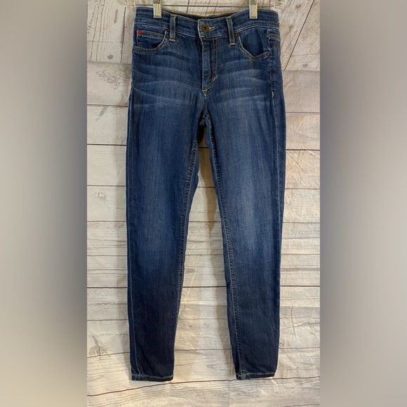 Joe Jeans Size 26 Skinny Jeans 👖 - Picture 1 of 3
